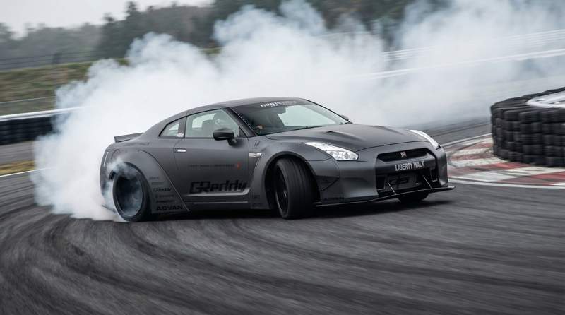 糖心GTR漂移视频